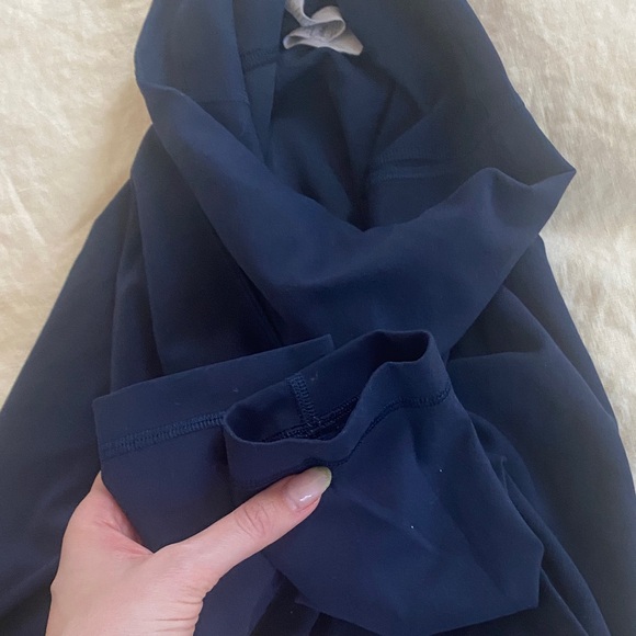 Lululemon Navy Leggings - Picture 5 of 5